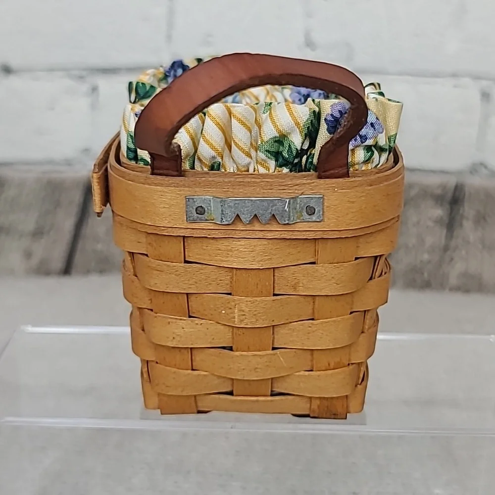 Longaberger Handmade Vintage '98 Small Chive Hanging Basket 15211 w/Liner/Insert